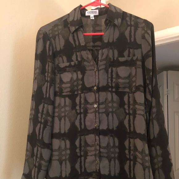 Express Tops - ✨Express Portofino Shirt✨